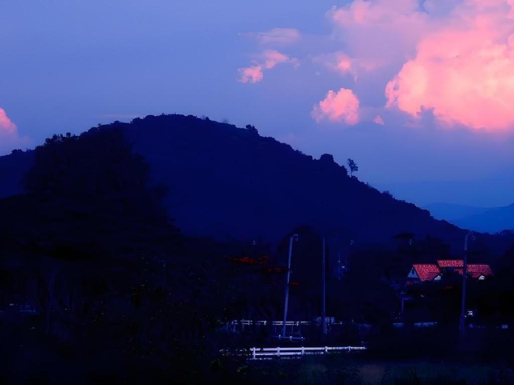 Phu View Resort Khao Yai Pak Chong Buitenkant foto